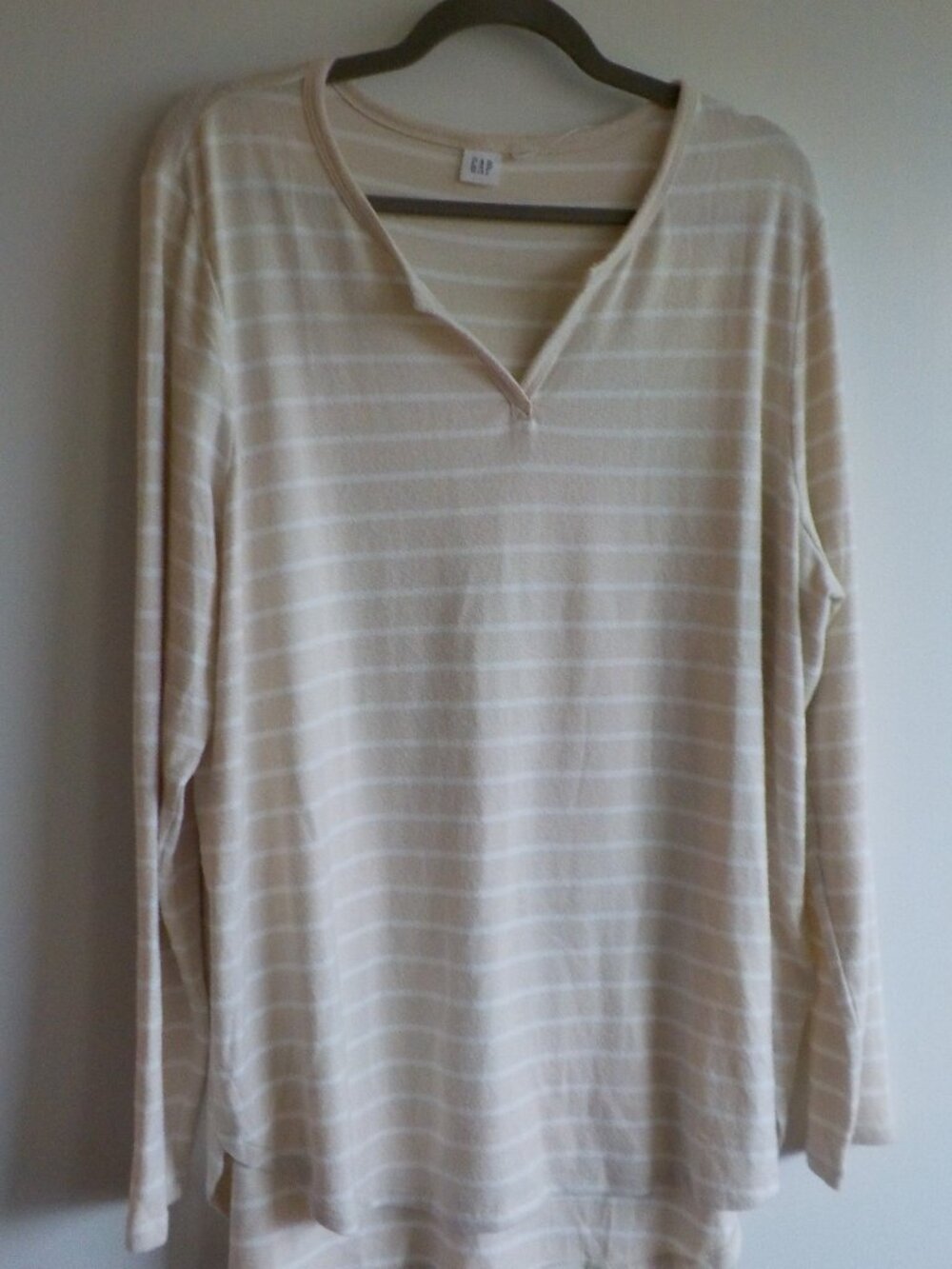 Gap Sweater Top - Size XXL - Beige White Stripe Cozy Soft Long Sleeve (2245)